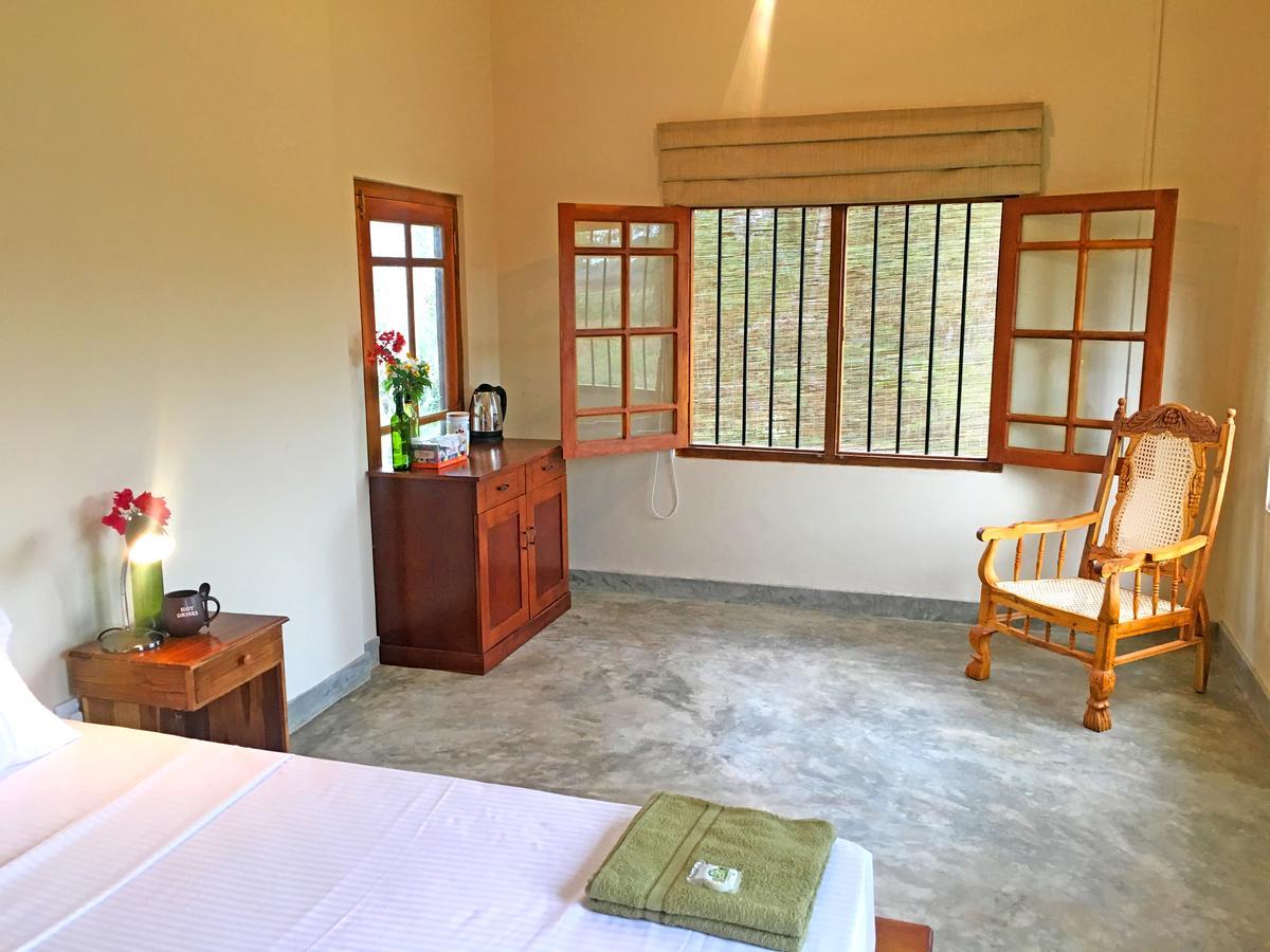 Captain'S Bird Safari Lodge Puttalam Buitenkant foto
