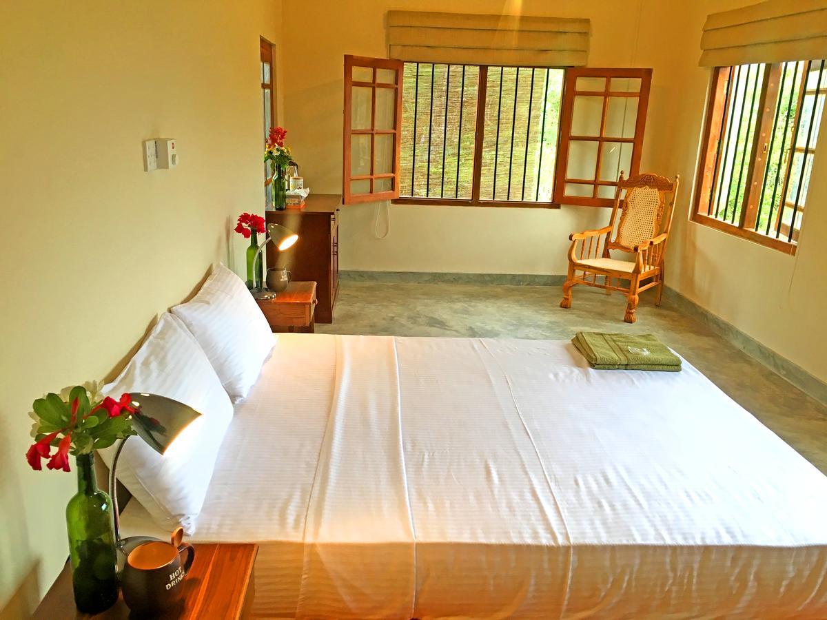 Captain'S Bird Safari Lodge Puttalam Buitenkant foto